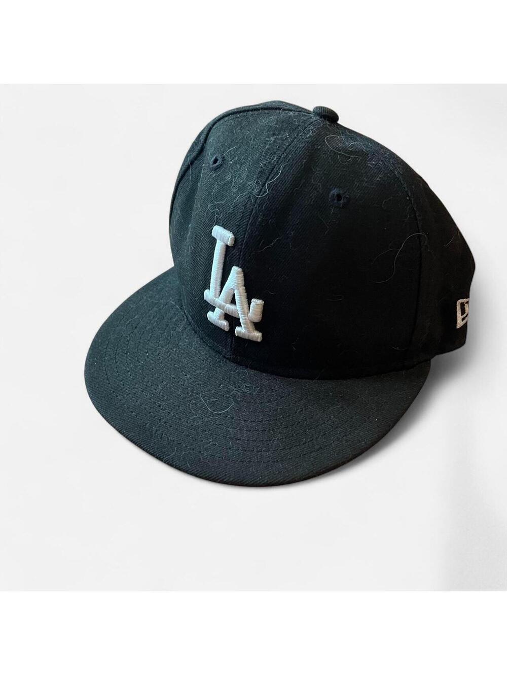 LA dodgers black cap size 7 1/8